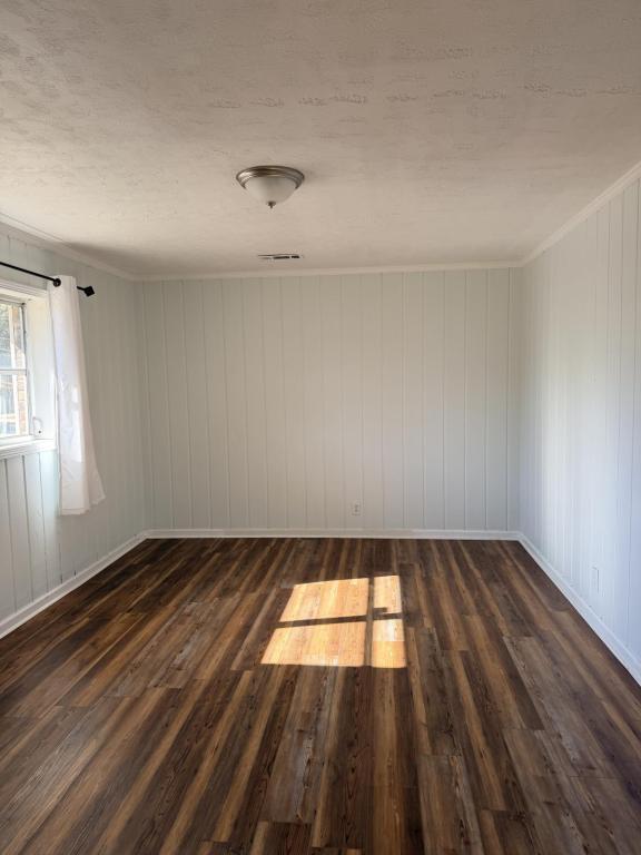 Photo - 1920 Charlton Dr