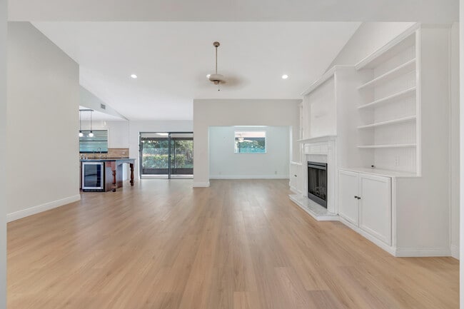 Photo - 13692 Cross Pointe Dr