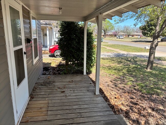 Photo - 2-Bedroom, 1-Bathroom Duplex with central heat and air