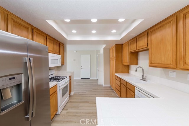 Photo - 2182 Avocado Dr