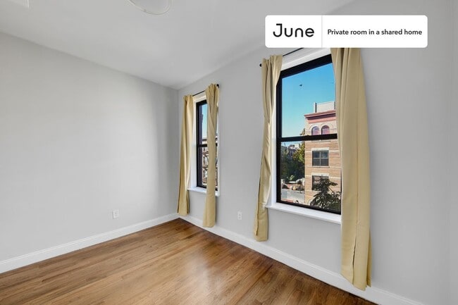 Photo - Room in Shared 4 bed/1 bath home Unit A