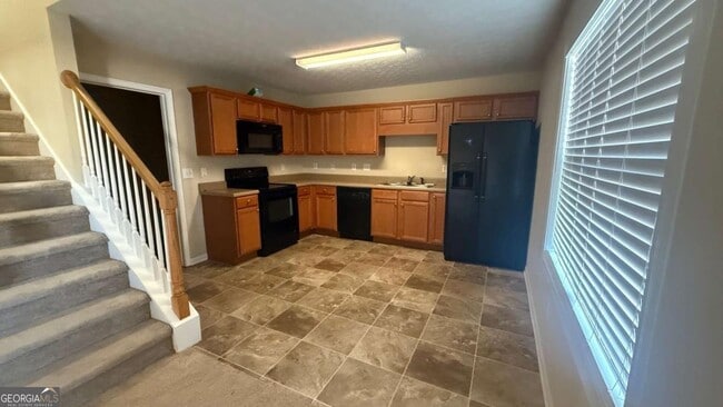 Photo - 5025 Village Run Dr