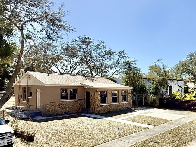 Photo - 1828 20th Ave S