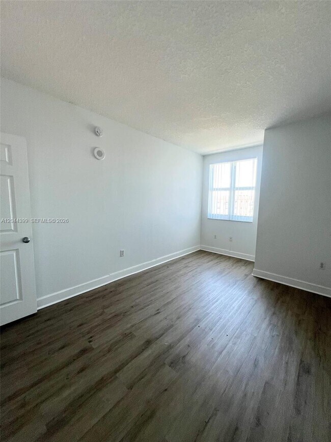 Photo - 50 Menores Ave Unit 720