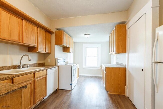 Photo - 709 Pleasant View Dr