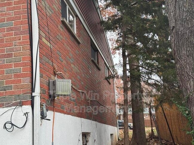 Photo - 8000 Noel Ct