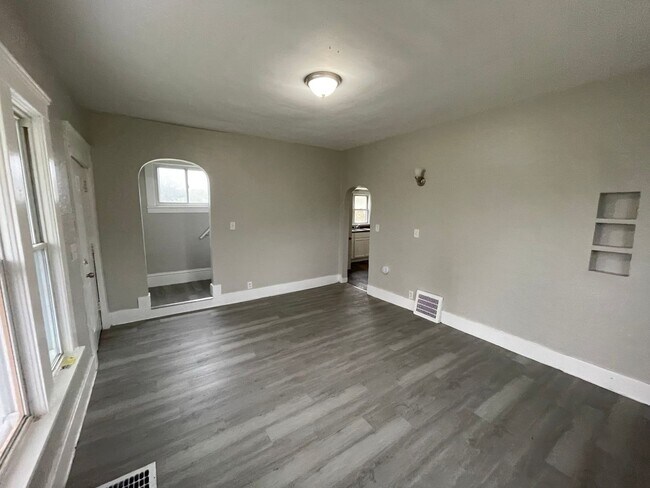 Photo - 1733-1737 Long Ave Unit 1733 Long Ave