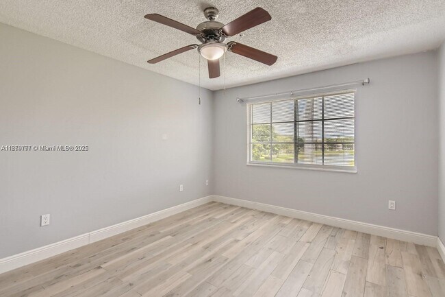 Photo - 12178 Saint Andrews Pl Unidad 306