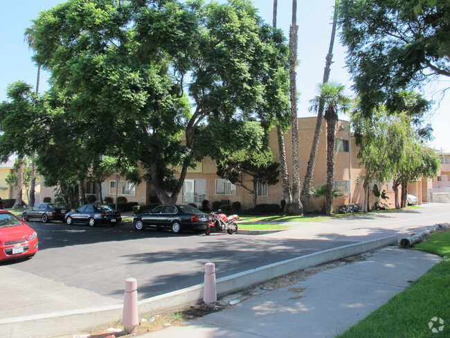 Building Photo - Baldwin Hills Rental