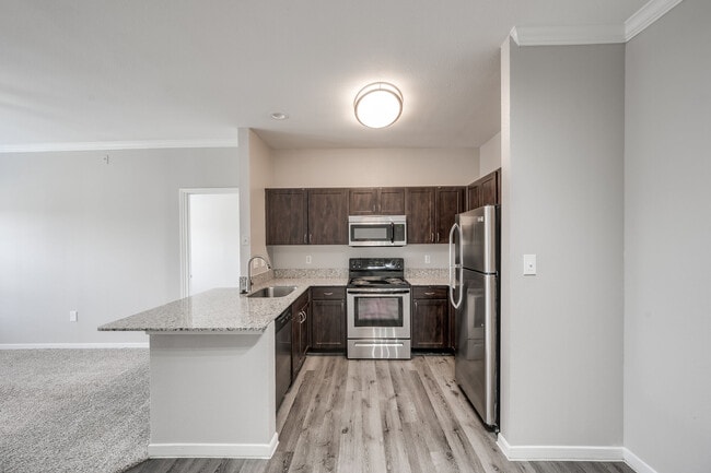 2BD, 2BA - 994SF - Kitchen