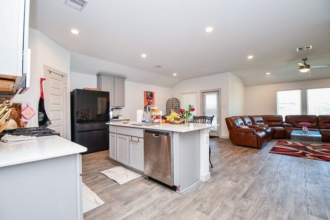 Photo - 8134 Sugar Cane Ln