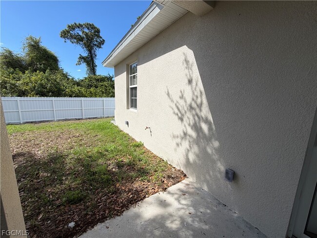 Photo - 4717 28th St SW