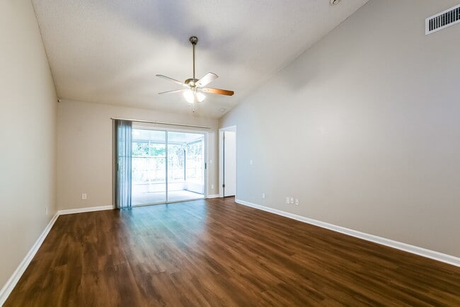 Photo - 7757 Fox Knoll Pl Casa