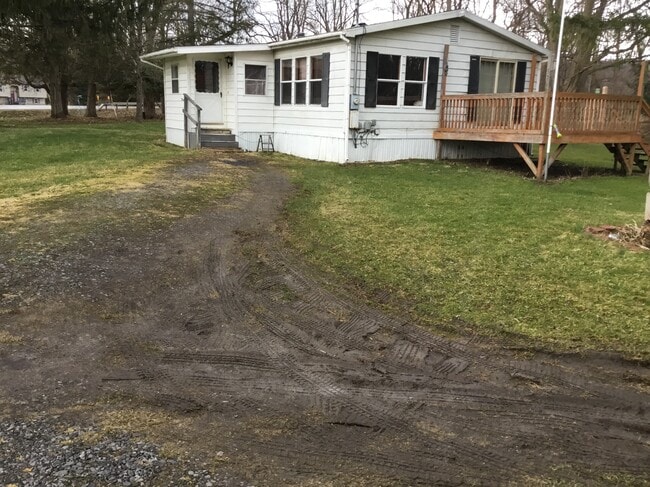 Photo - 5766 Sliker Hill Rd