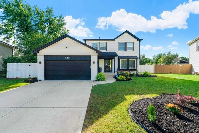 Building Photo - 1211 Diane Ln