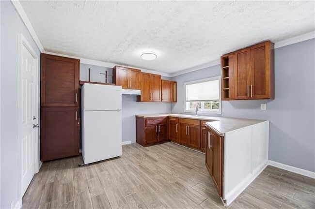 Photo - 421 E Crogan St