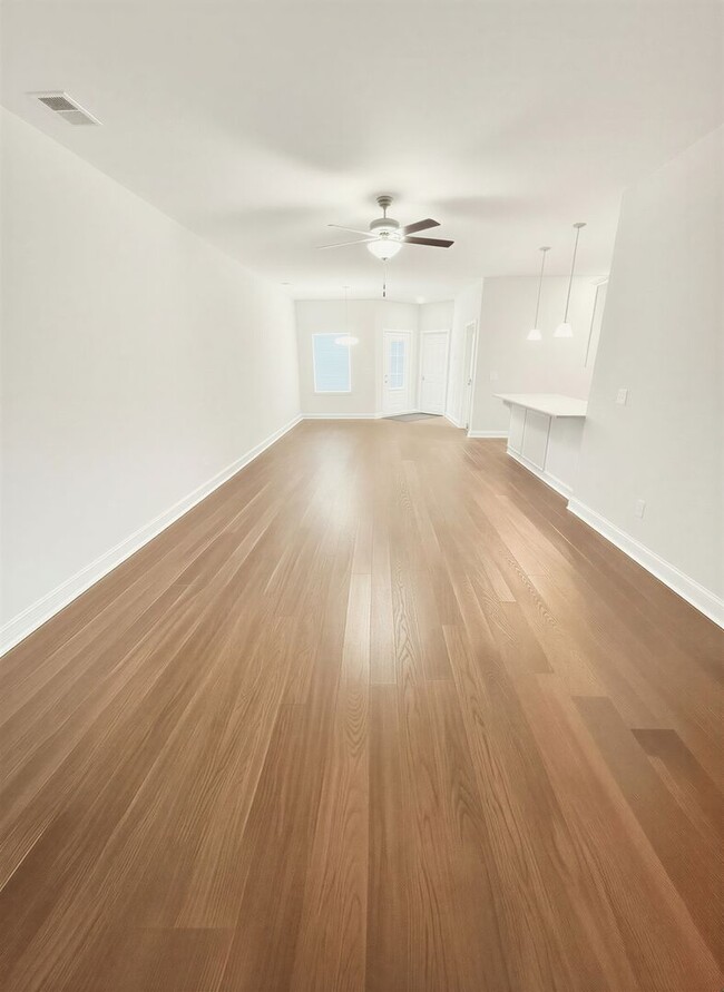 Photo - 1688 Foston Ln