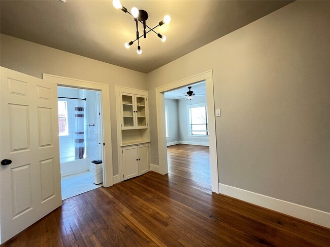 Photo - 1201 W Gray St Unit 4