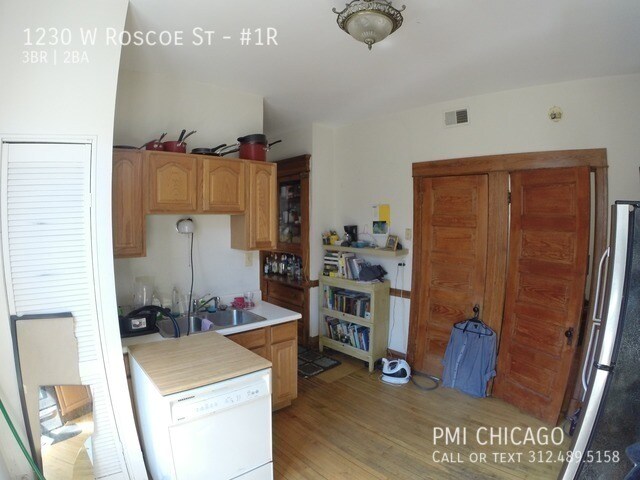 Photo - 1230 W Roscoe St Unit #1R
