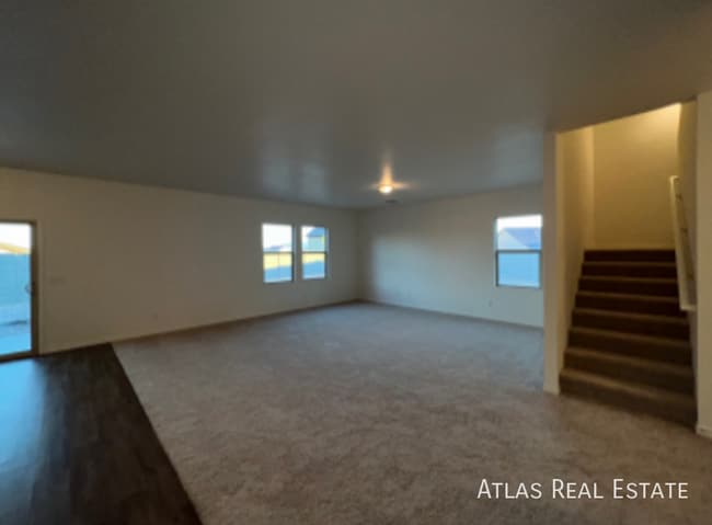 Photo - 231 N 201st Ave