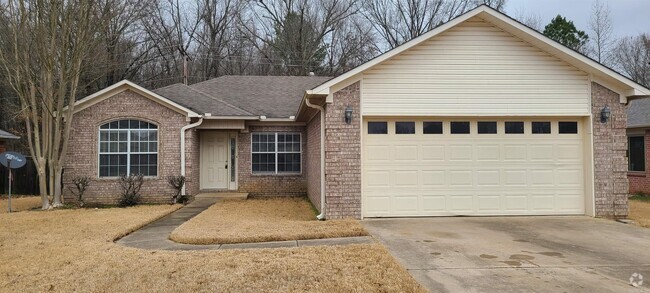Building Photo - 1304 Yellow Stone Dr Rental