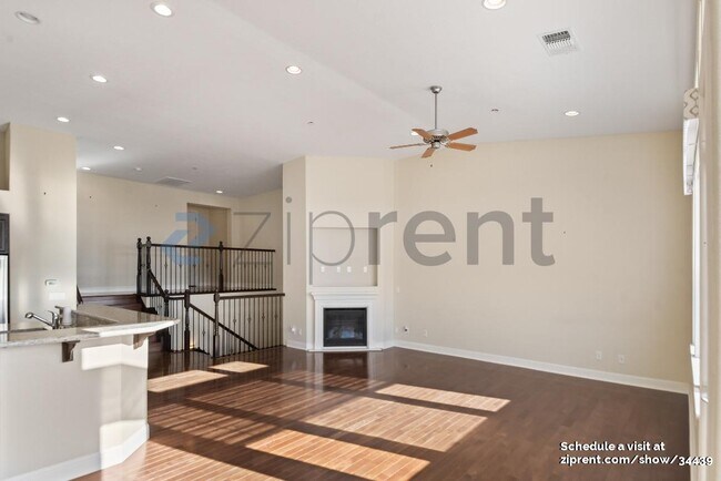 Photo - 6495 Bayview Dr