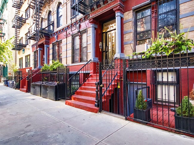 Photo - 620 East 11th Street