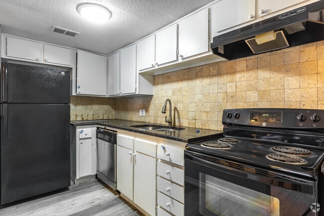 2 habitaciones, 1 baño, 850 pies cuadrados, cocina