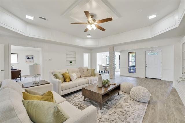 Photo - 9738 Amberley Dr