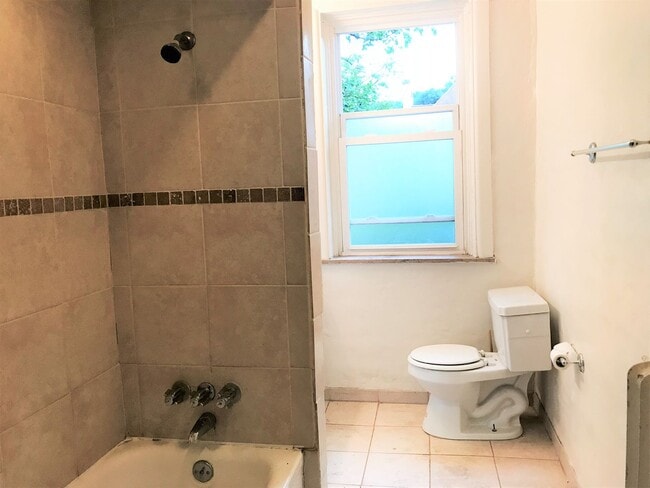 Photo - East Liberty - Apartments For Rent In Pittsburgh Unit 2