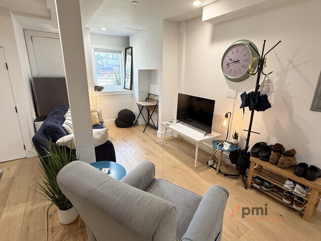 Photo - Spacious 2-Bed, 2-Bath Haven in the Heart of San Francisco – 1,050 Sq Ft of Urban Living!