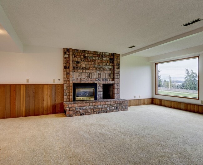 Photo - 1018-2371 Strawberry Lane Unit 2371 Strawberry Lane - B