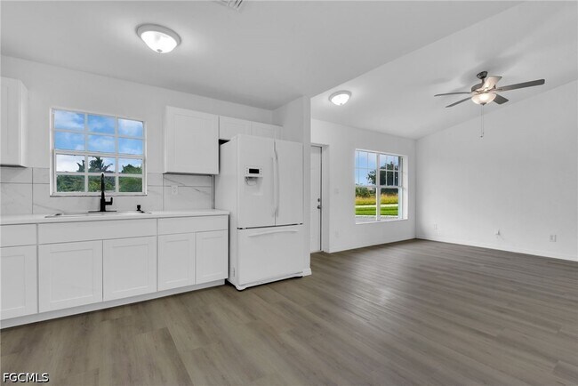 128 Harold Ave S