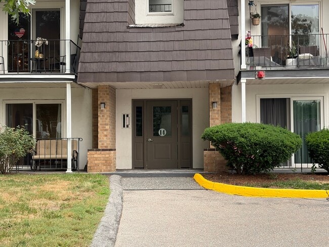 Photo - 14 Shadowbrook Ln Unidad 6
