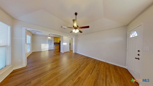 Photo - 501 N Lampasas St