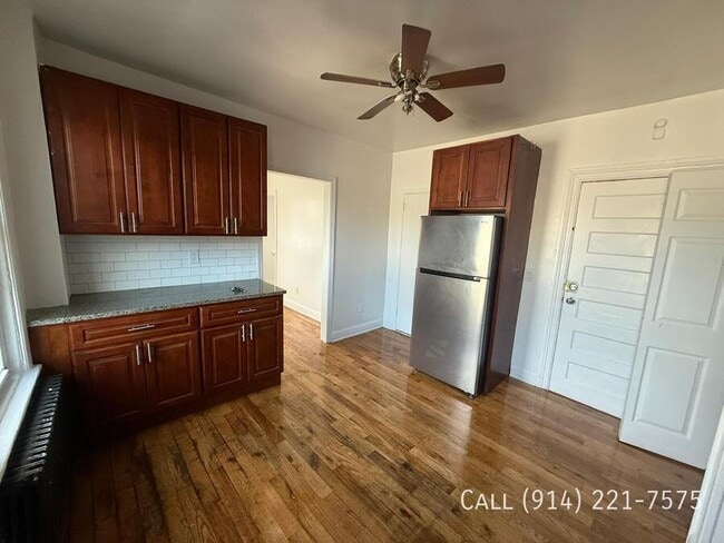 Building Photo - 40 3rd St