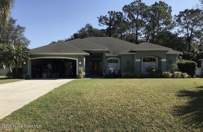 Building Photo - 2702 Hester Ave SE