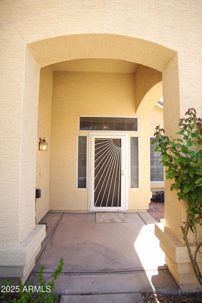 Photo - 842 N Naples Dr