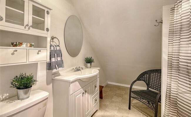 Photo - 9627 25th Ave SW Unit ADU