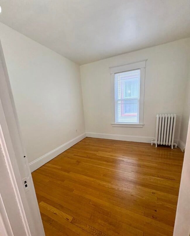 Photo - 1 Magnolia Ter