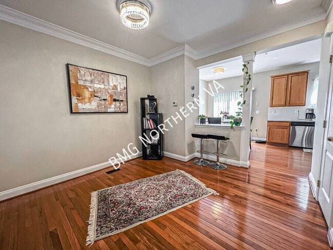 Photo - 110 Cahill Dr