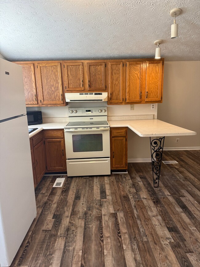 Photo - 427 Parker Memorial Dr Unit 1