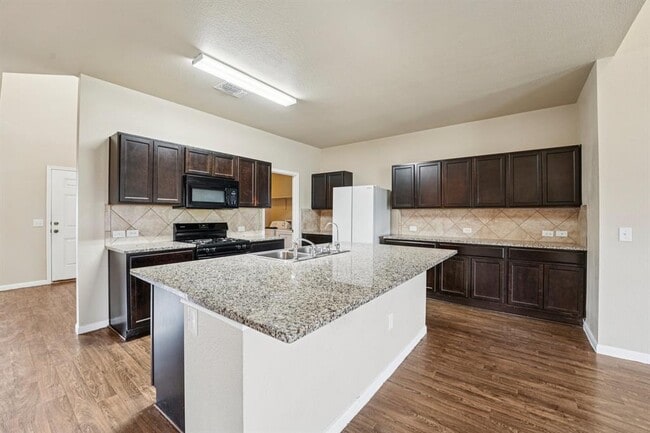 Photo - 223 Camellia Dr