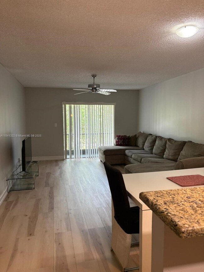 Photo - 4113 NW 88th Ave Unit 203