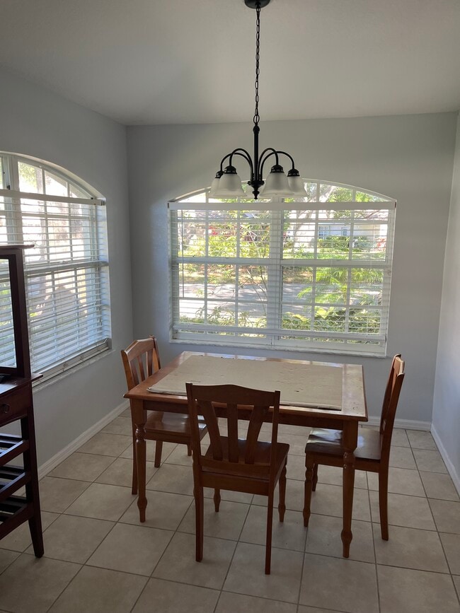 Photo - 7354 Eleanor Cir