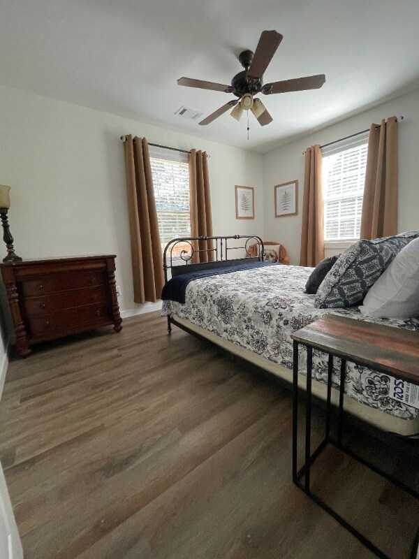 Photo - 12 Morningside Dr SW