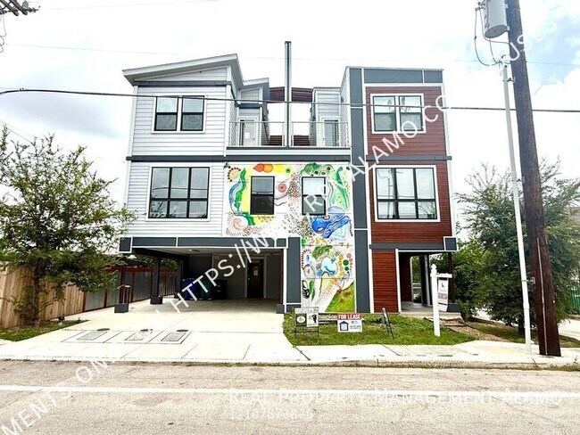 Photo - 225 S Pine St Casa