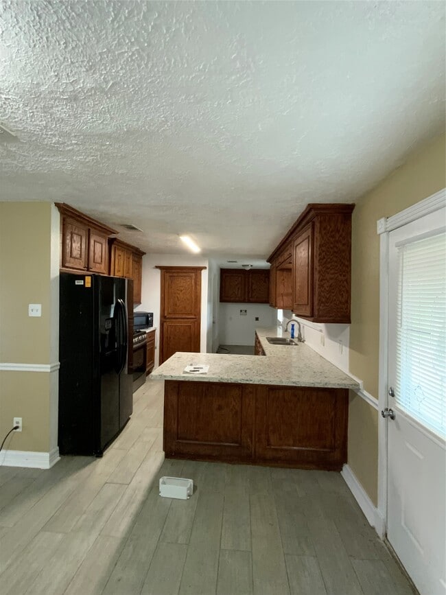 Photo - 515 S Burnett Dr
