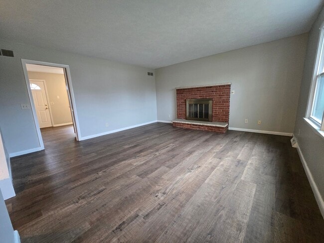 Photo - 306 Robinhood Ln Unidad 1 - East