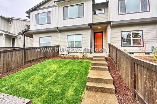 3 Bed, 2.5 Bath Townhome in Near WSU and L... - 3 Bed, 2.5 Bath Townhome in Near WSU and L...